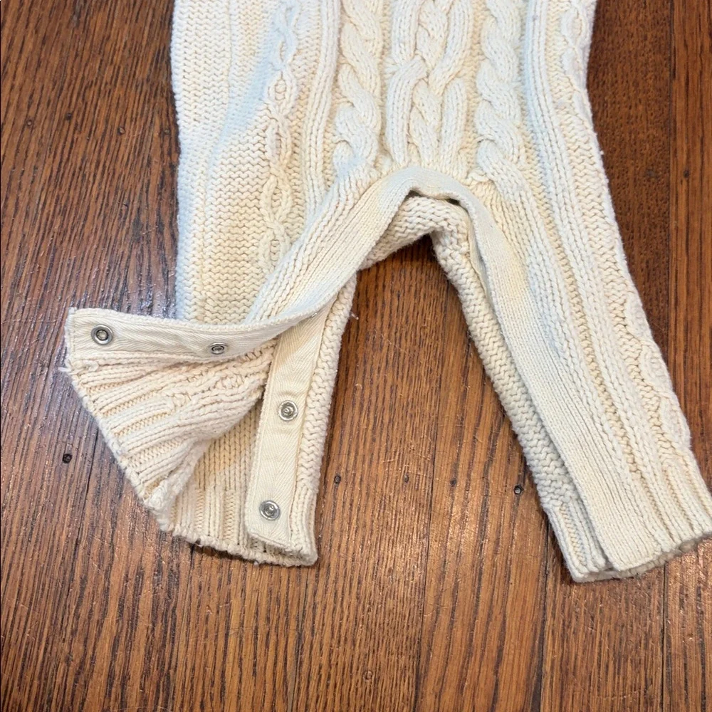 GAP baby cable